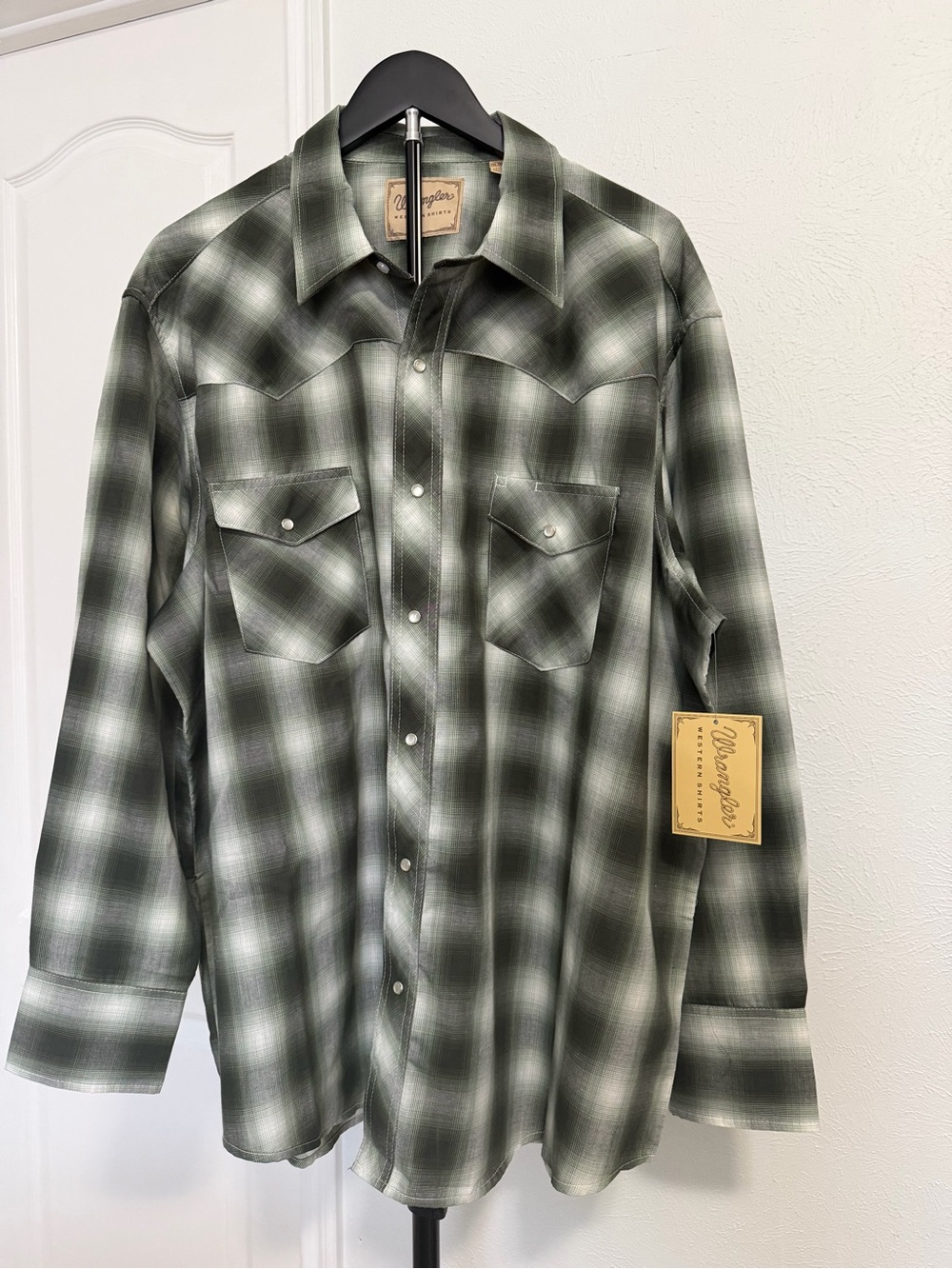 Wrangler Green Ombre Plaid Western Button-Down Shirt